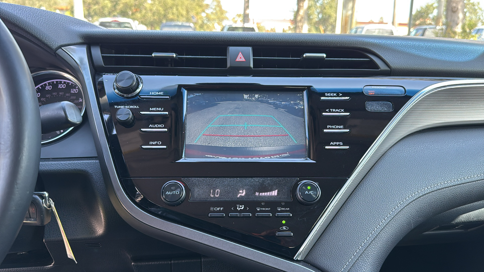 2018 Toyota Camry LE 23