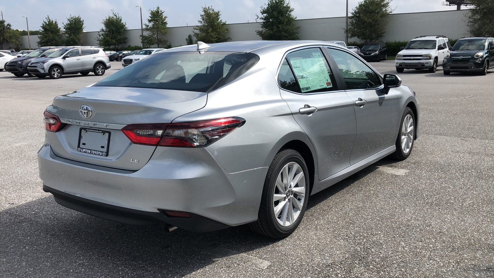2022 Toyota Camry LE 38