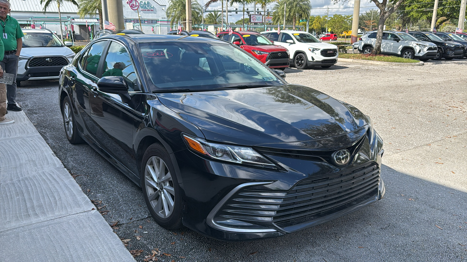 2022 Toyota Camry LE 1