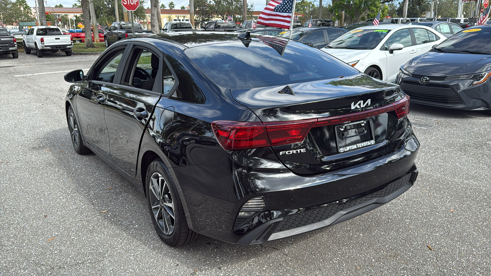 2024 Kia Forte LXS 5