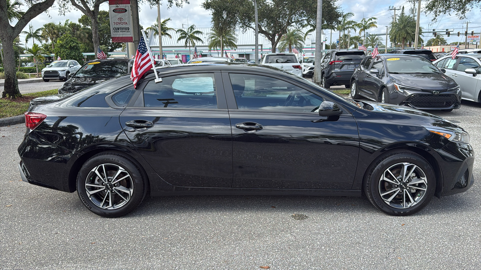 2024 Kia Forte LXS 10