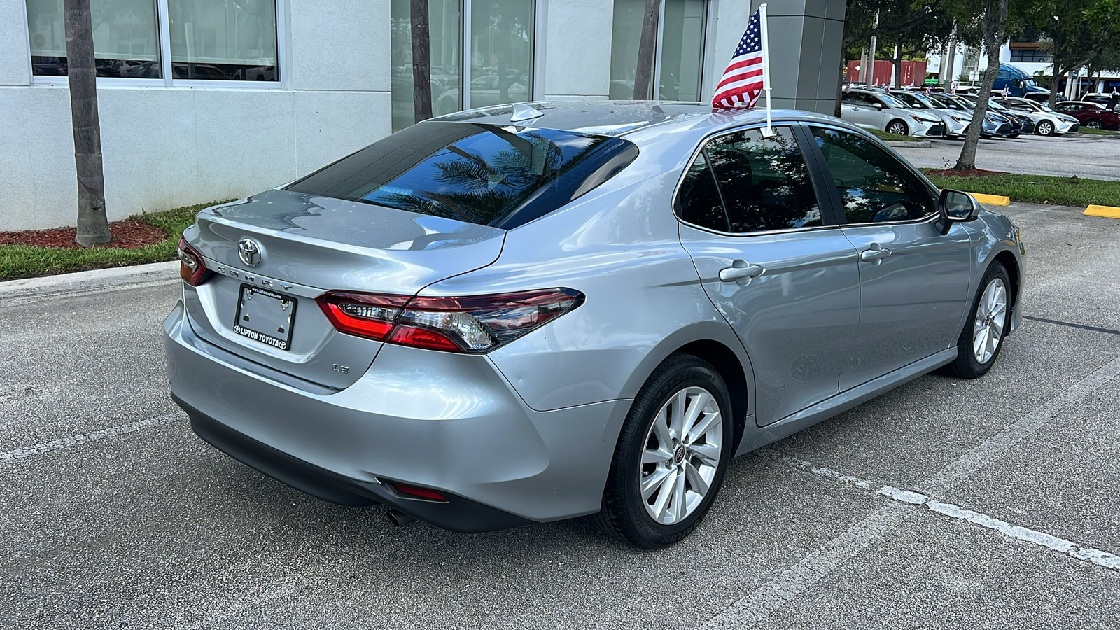 2023 Toyota Camry LE 9