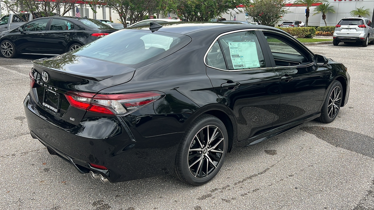 2024 Toyota Camry SE 9