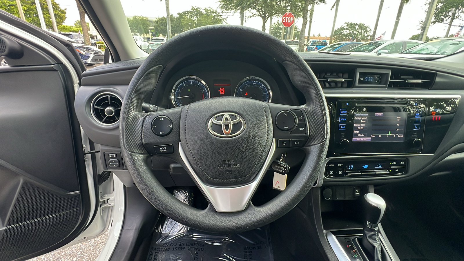 2019 Toyota Corolla L 17