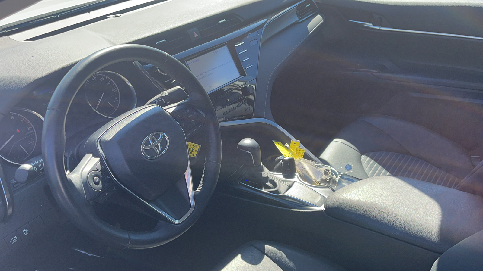 2020 Toyota Camry SE 11