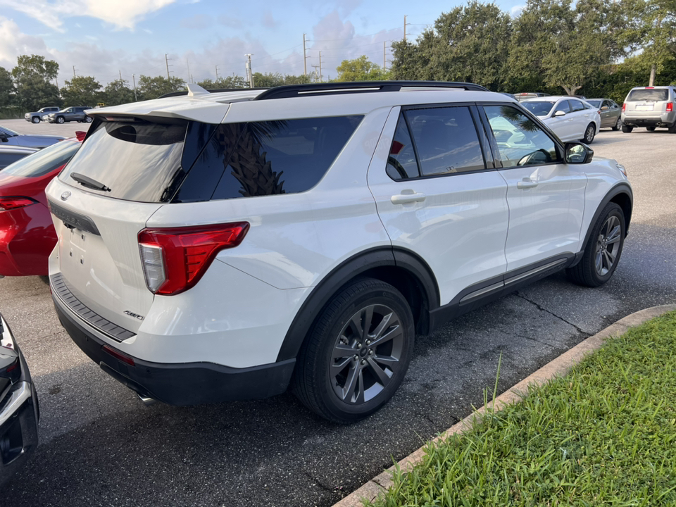 2022 Ford Explorer XLT 7