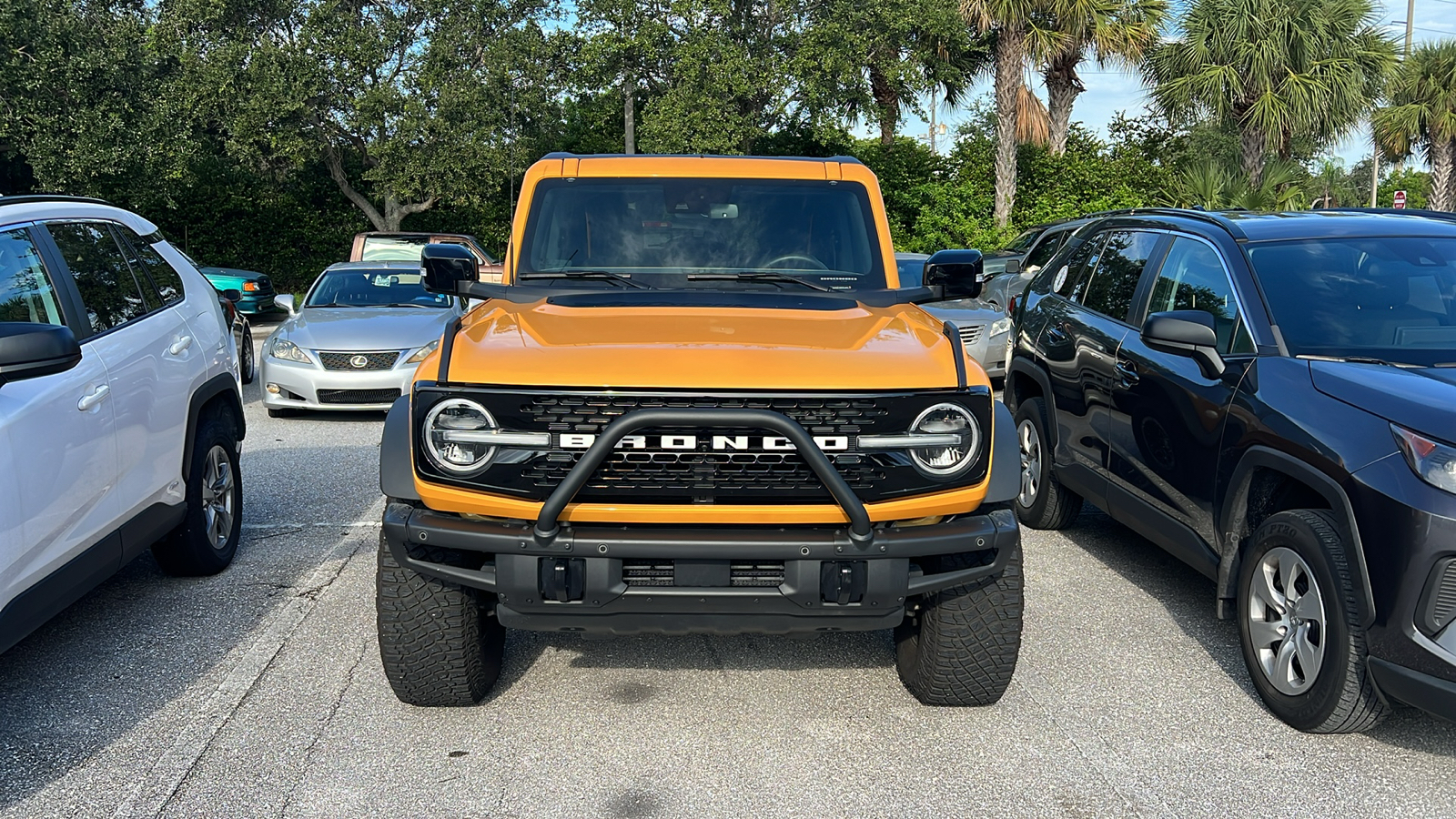 2021 Ford Bronco Wildtrak 2