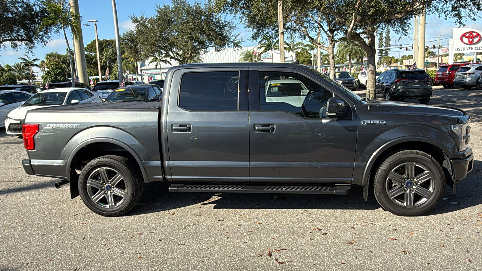 2020 Ford F-150 Lariat 10