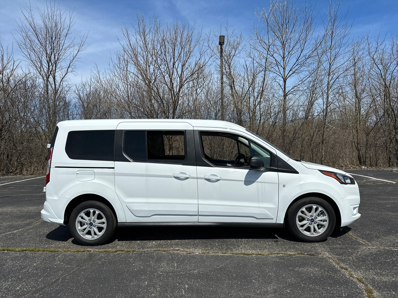 2023 Ford Transit Connect Wagon XLT 9