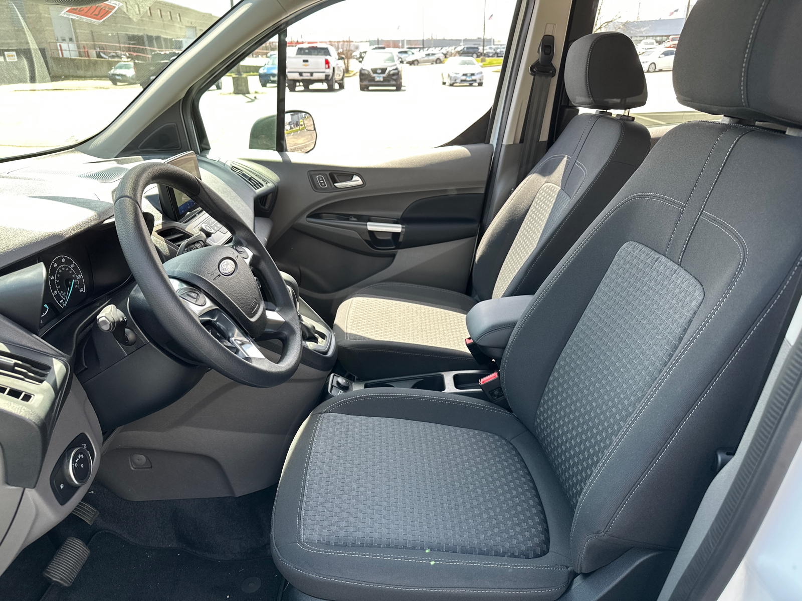 2023 Ford Transit Connect Wagon XLT 25