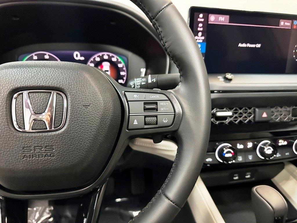 2023 Honda Accord Hybrid EX-L 17