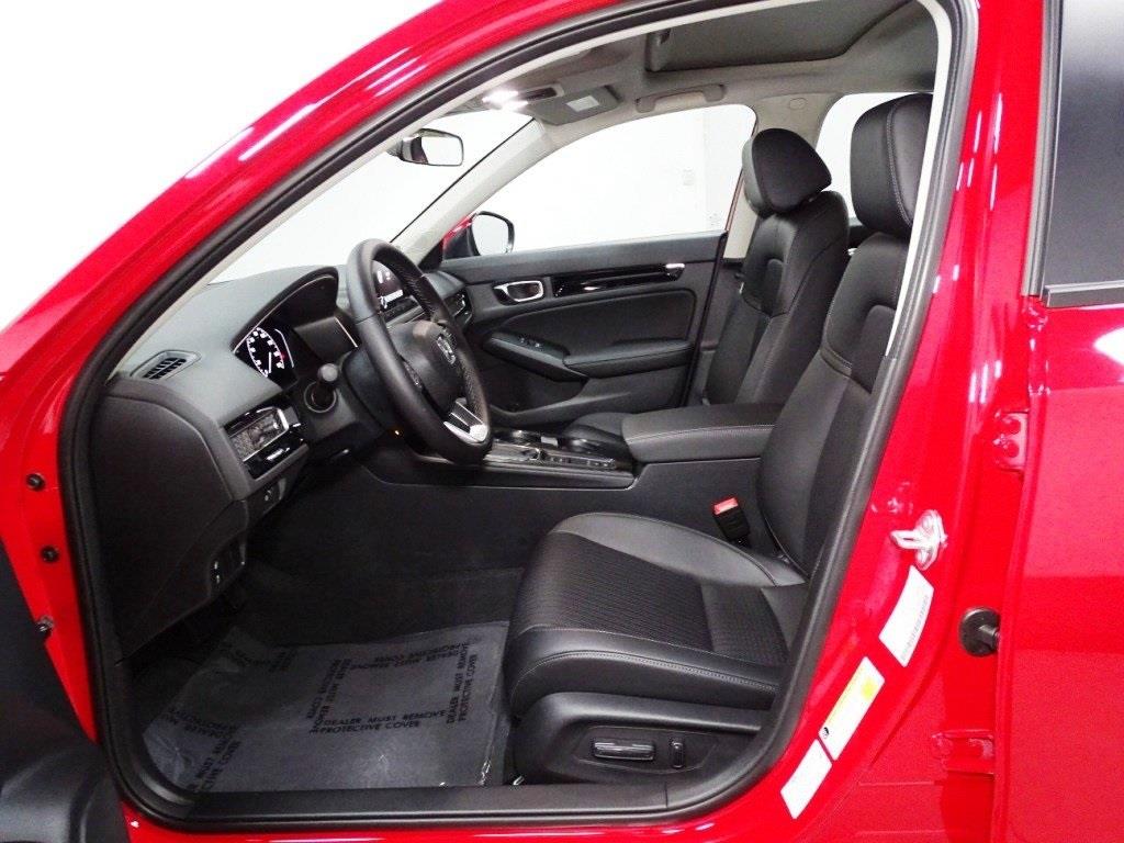 2024 Honda Civic Hatchback EX-L 12