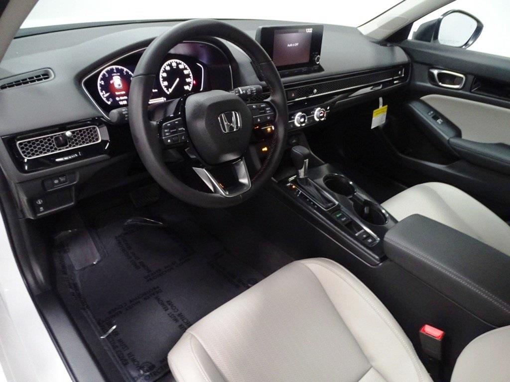 2024 Honda Civic Hatchback EX-L 15