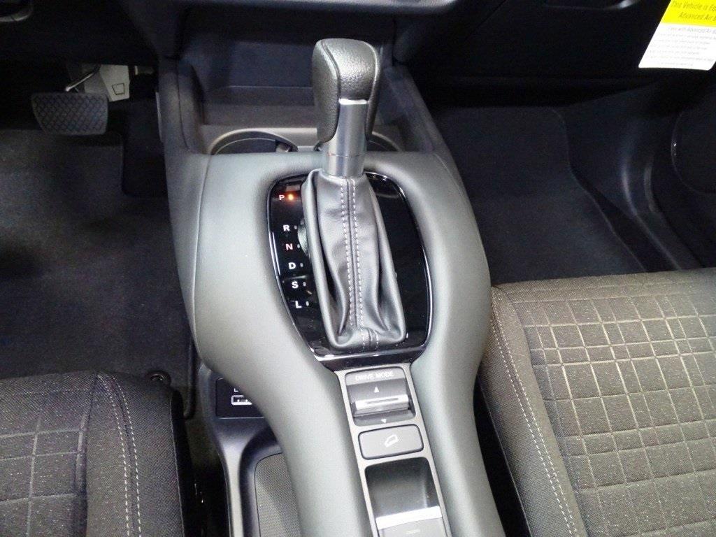 2024 Honda HR-V LX 19
