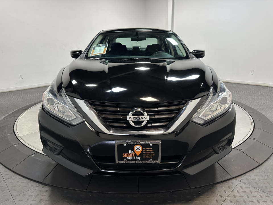 2017 Nissan Altima 2.5 SV 4