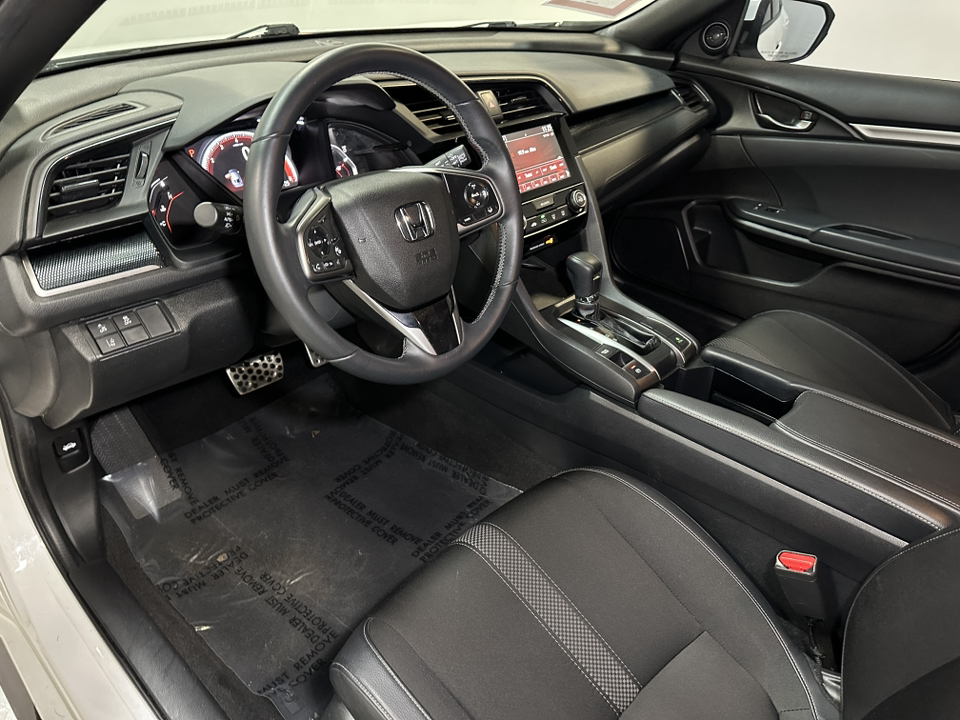 2020 Honda Civic Hatchback Sport 23