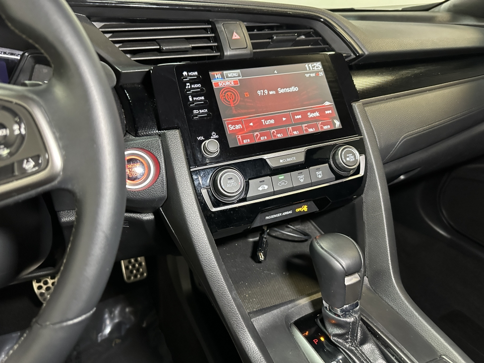 2020 Honda Civic Hatchback Sport 27