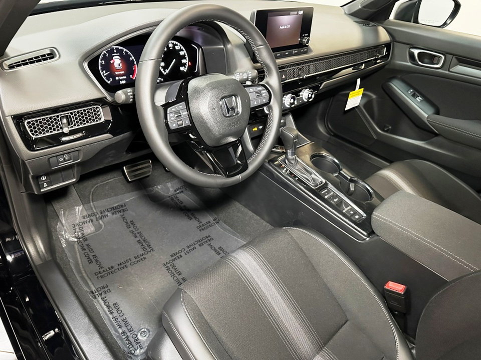2024 Honda Civic Hatchback Sport 14