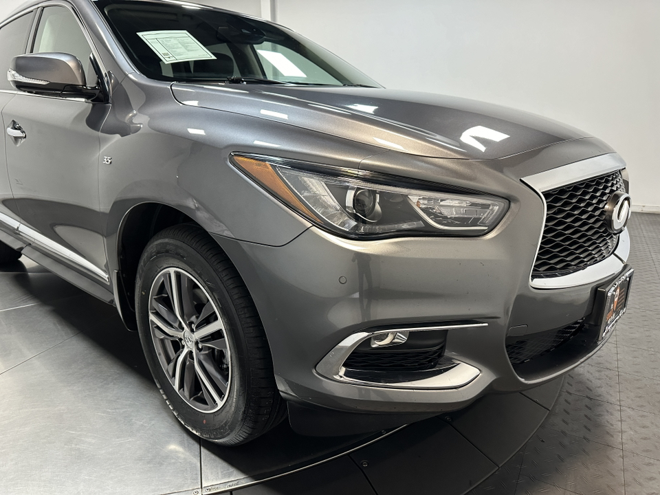 2019 INFINITI QX60 LUXE 3