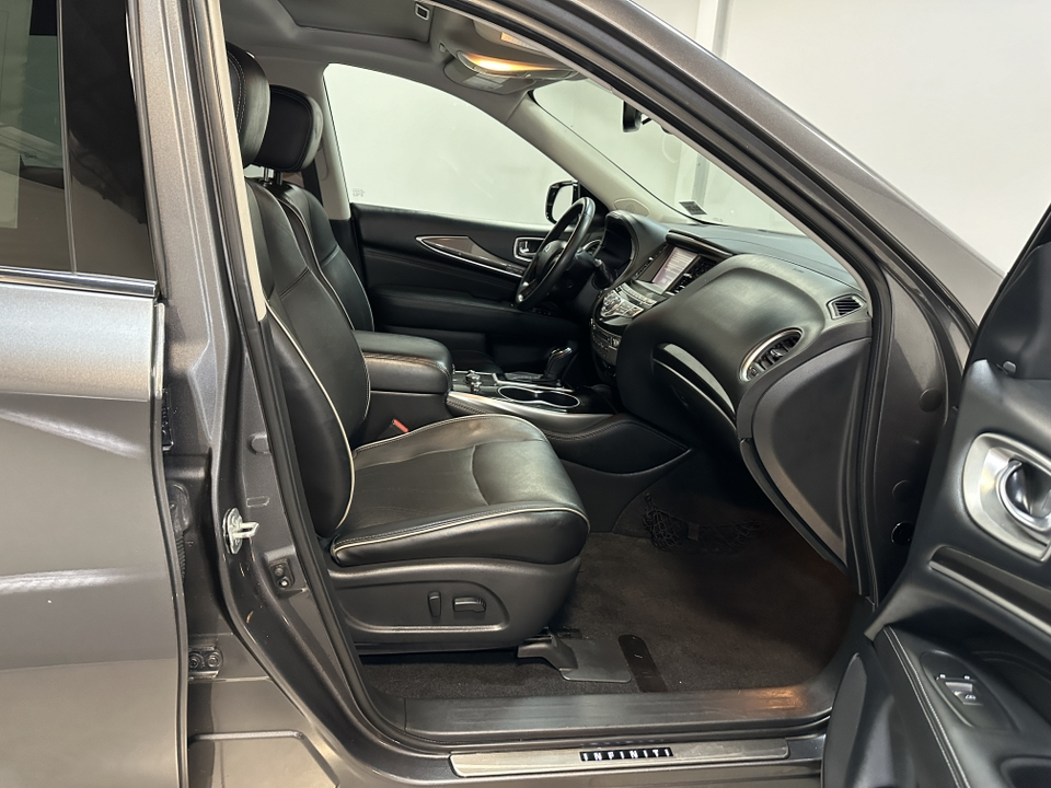 2019 INFINITI QX60 LUXE 39