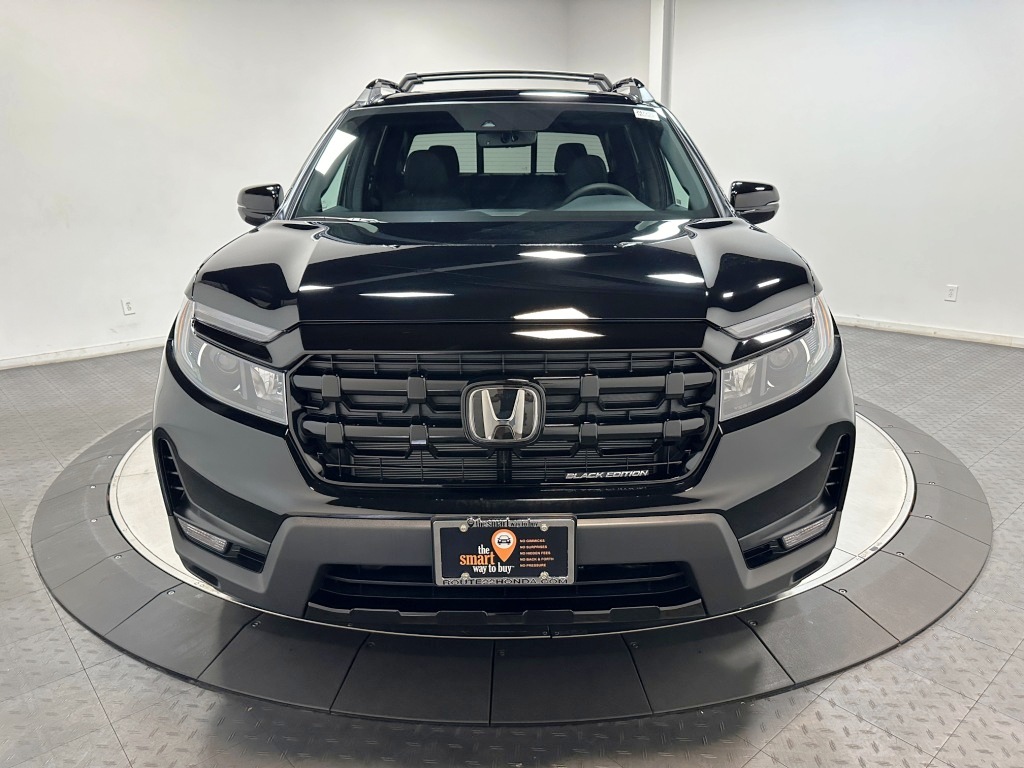 2024 Honda Ridgeline Black Edition 3