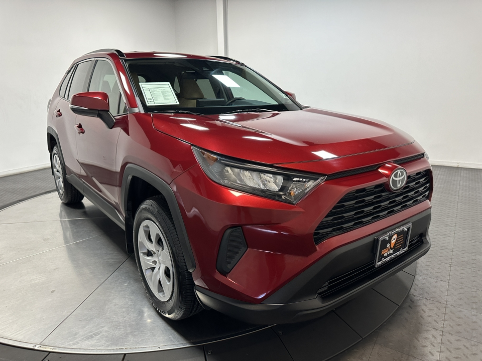 2020 Toyota RAV4 LE 2