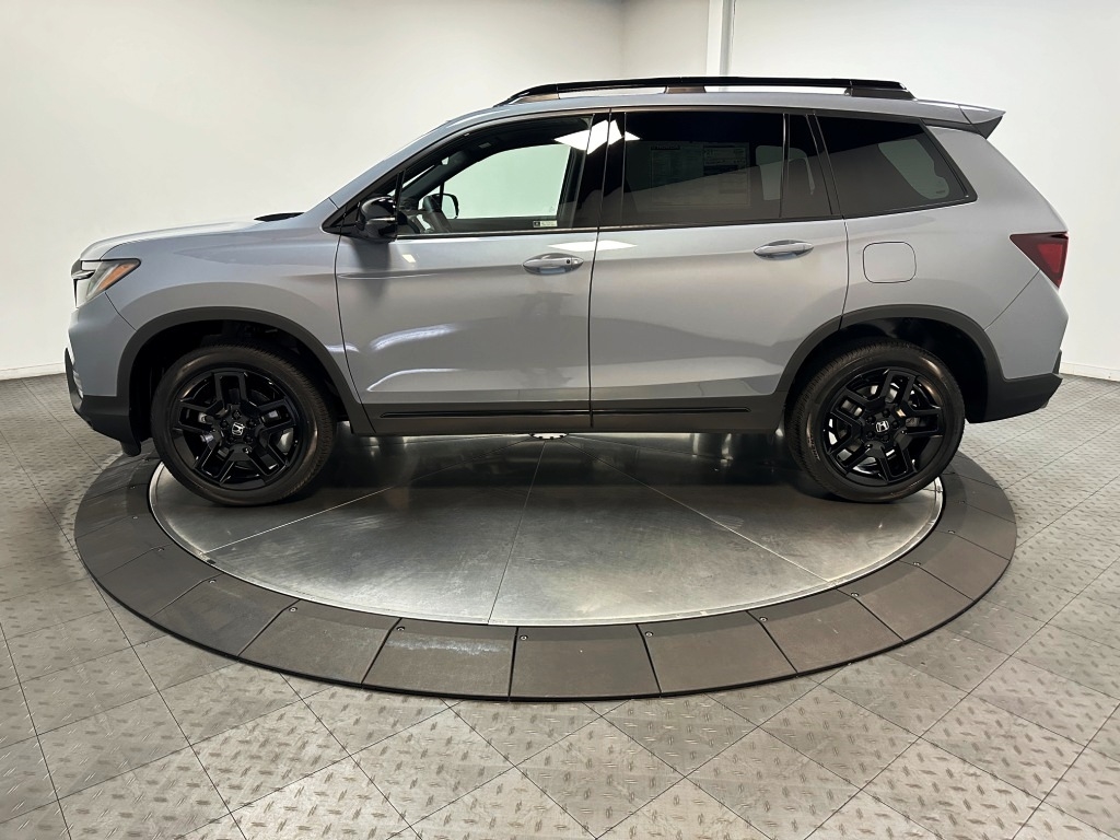 2024 Honda Passport Black Edition 5