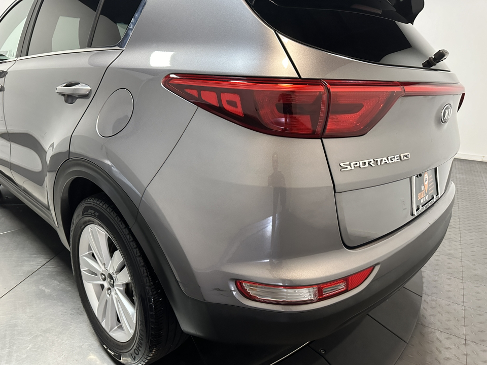 2017 Kia Sportage LX 10