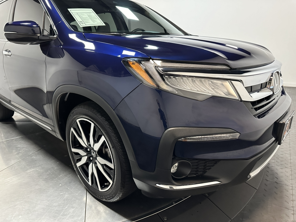 2022 Honda Pilot Touring 8-Passenger 3