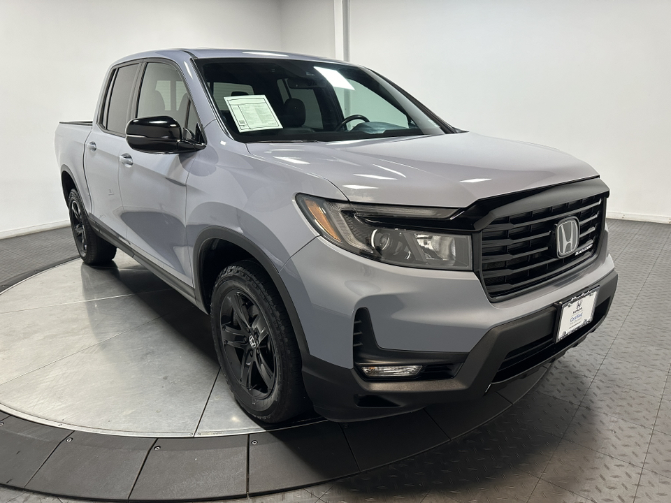 2023 Honda Ridgeline Black Edition 2