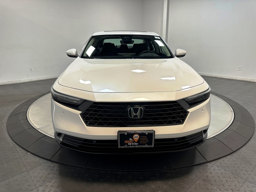 2024 Honda Accord Hybrid Touring 3