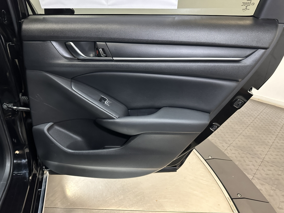 2018 Honda Accord Sedan EX 1.5T 34