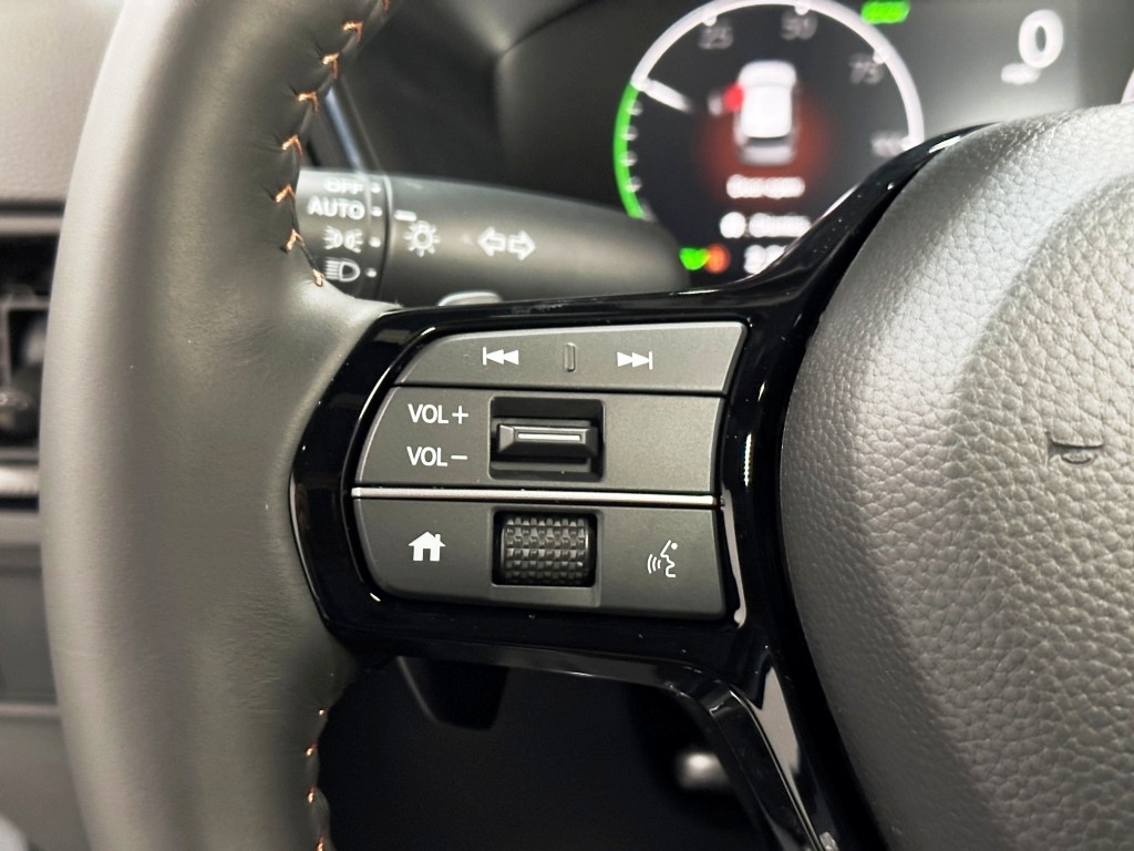 2025 Honda CR-V Hybrid Sport Touring 16
