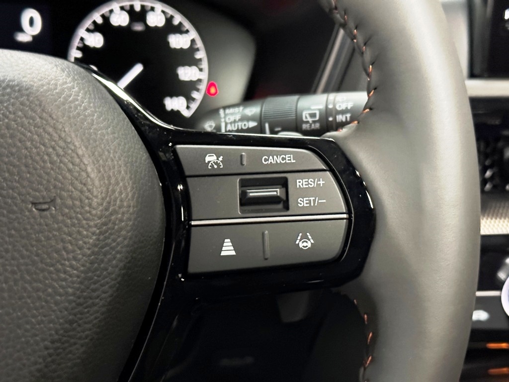 2025 Honda CR-V Hybrid Sport Touring 17
