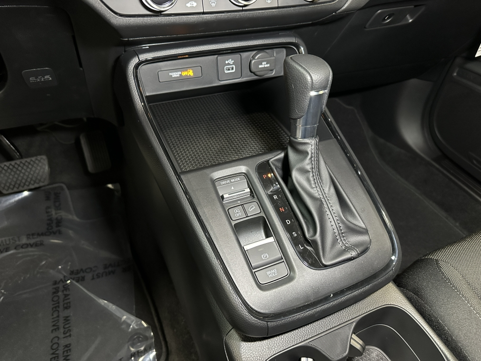 2025 Honda CR-V LX 19
