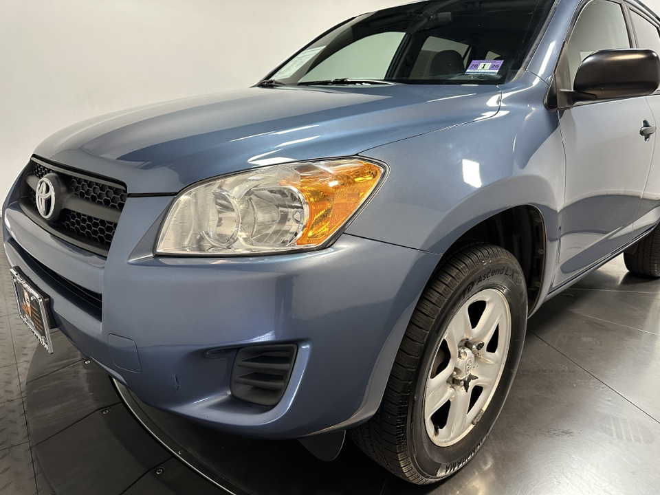 2012 Toyota RAV4  7