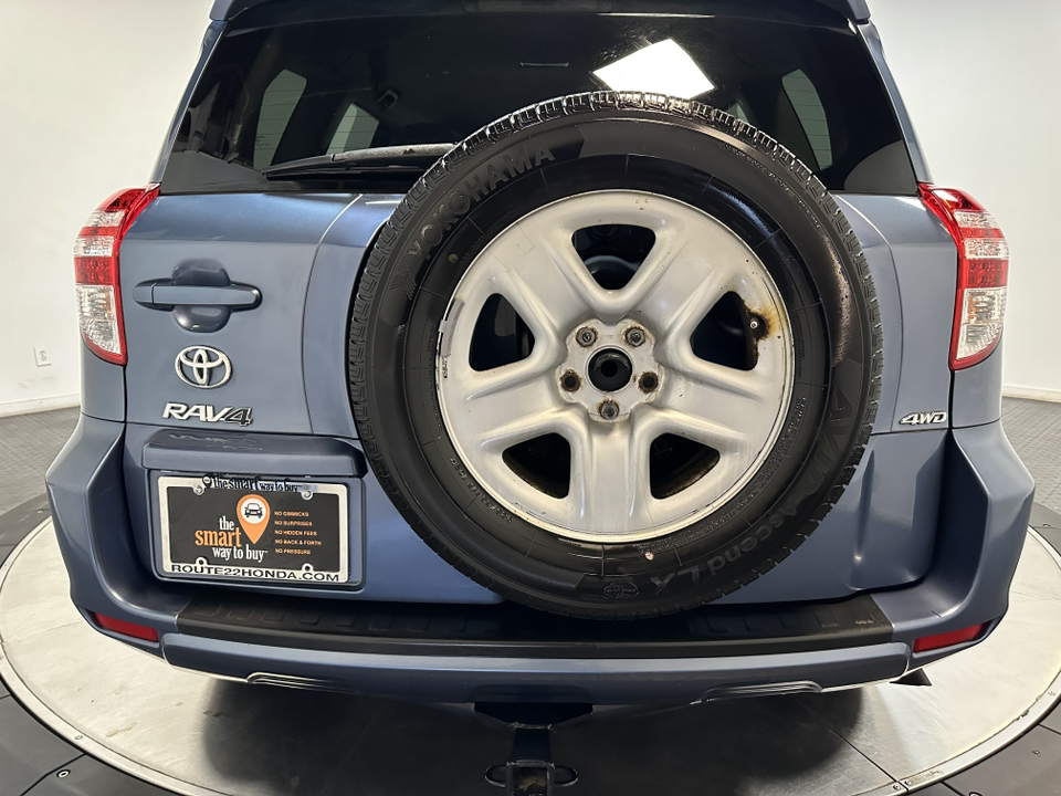 2012 Toyota RAV4  12