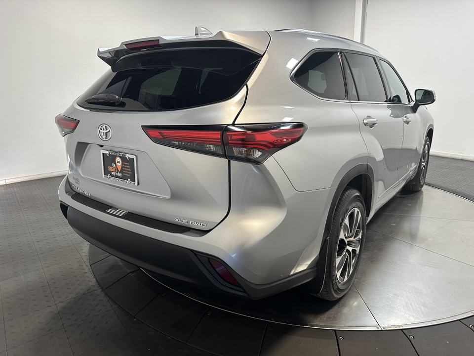 2020 Toyota Highlander XLE 13