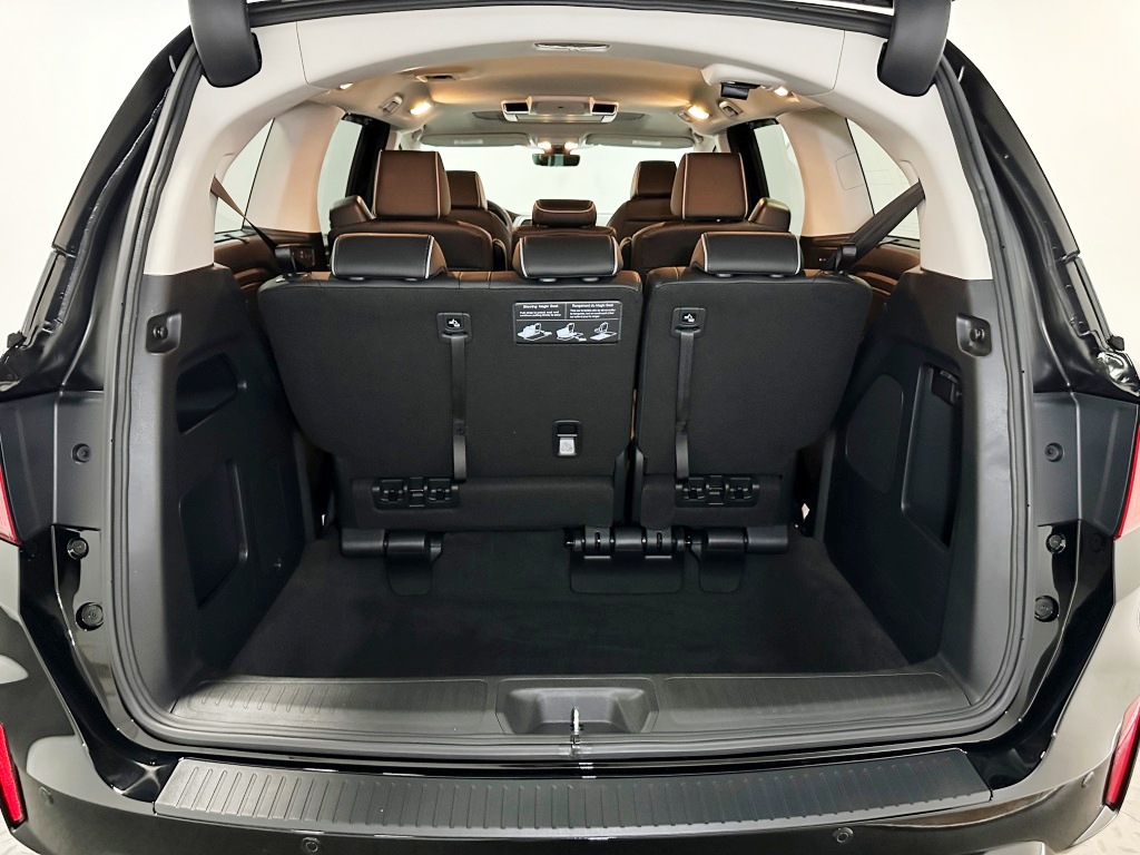 2025 Honda Odyssey Elite 22