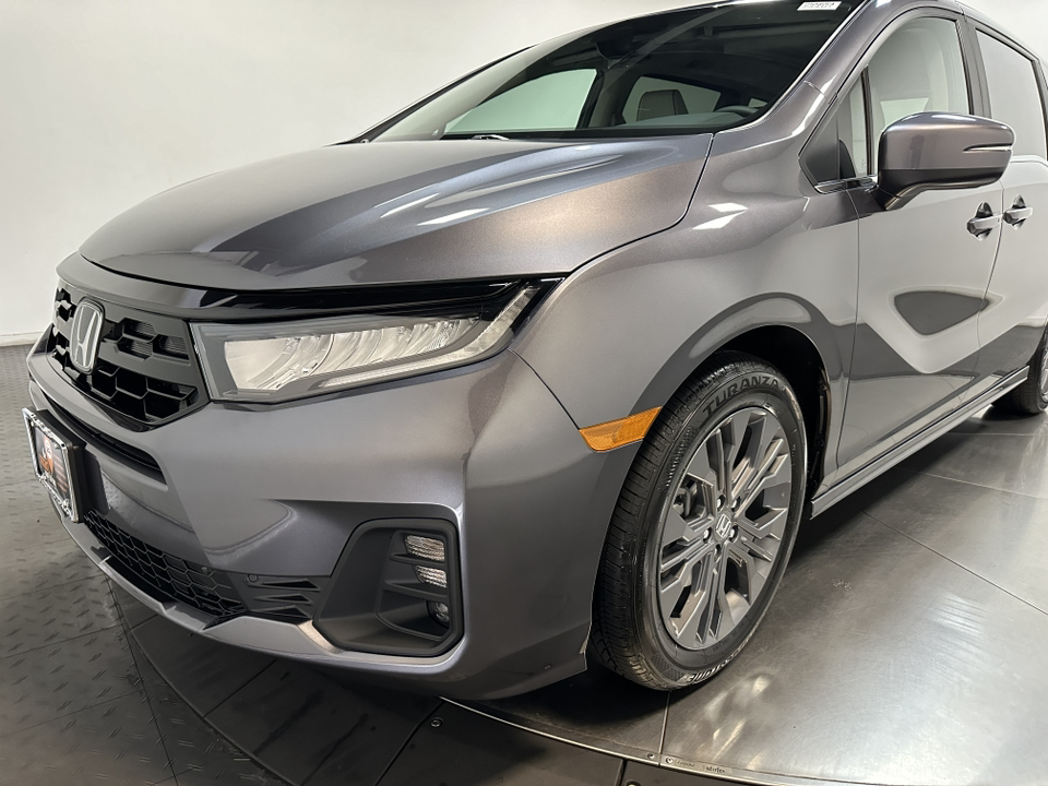 2025 Honda Odyssey Touring 7