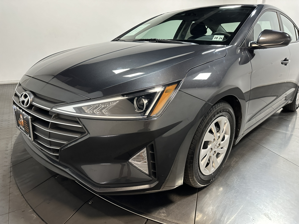 2020 Hyundai Elantra SE 7