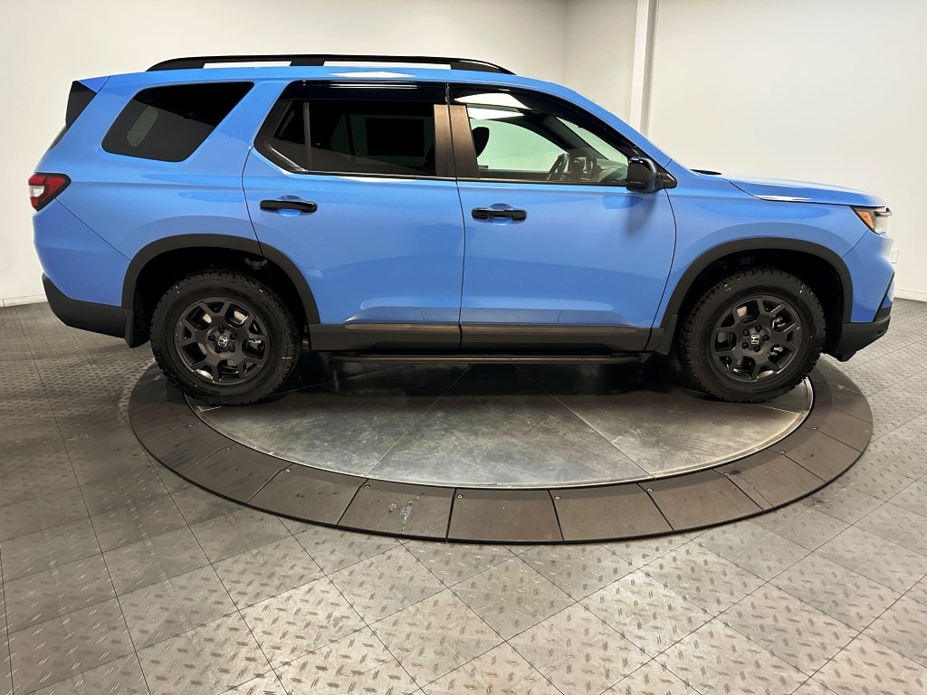 2025 Honda Pilot TrailSport 9