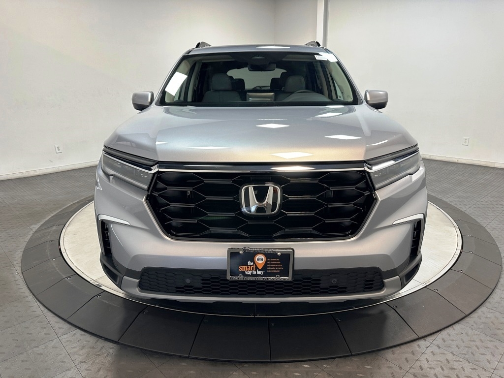 2025 Honda Pilot Touring 3