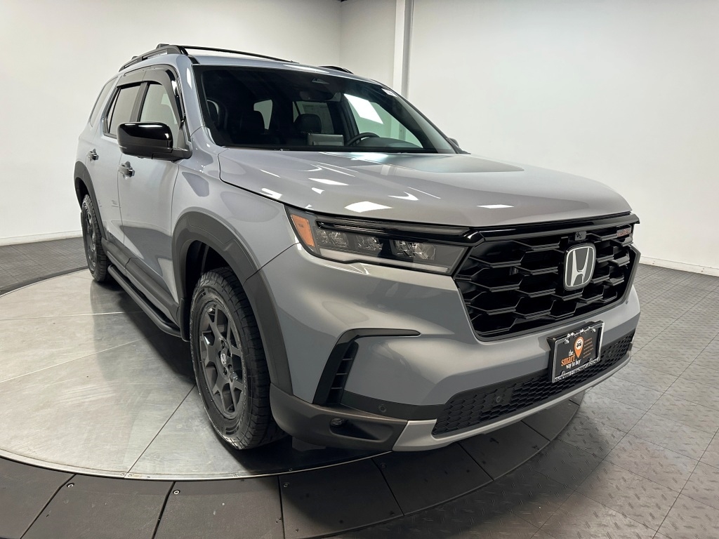 2025 Honda Pilot TrailSport 2