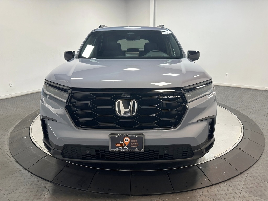 2025 Honda Pilot Black Edition 3