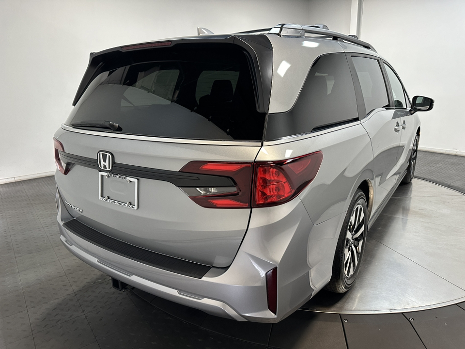 2025 Honda Odyssey EX-L 8