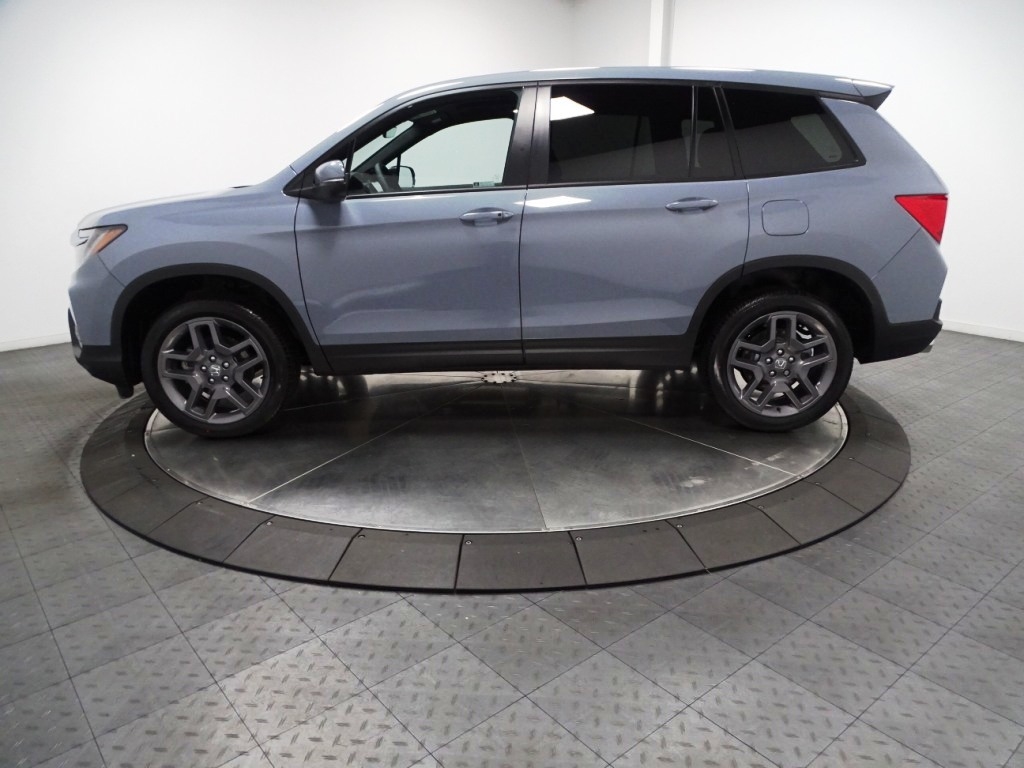 2025 Honda Passport EX-L 5