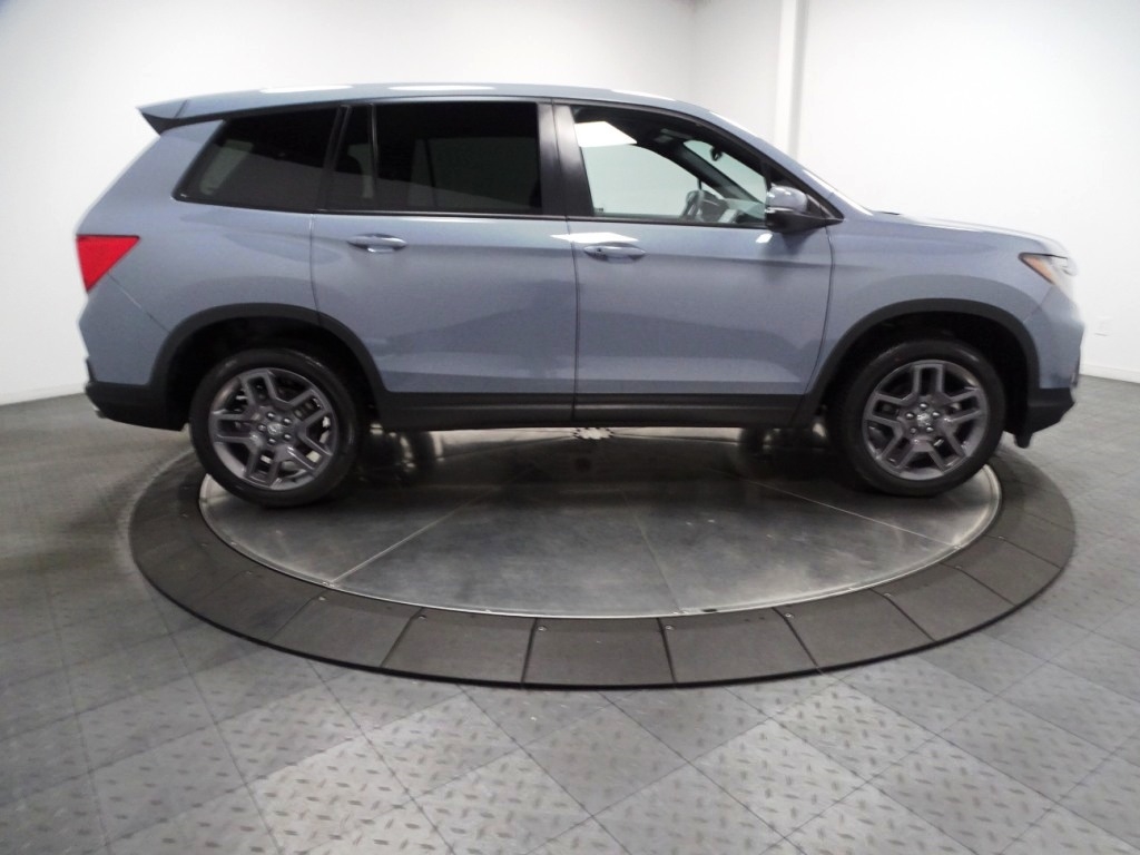 2025 Honda Passport EX-L 10