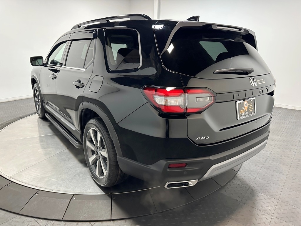 2025 Honda Pilot Touring 6