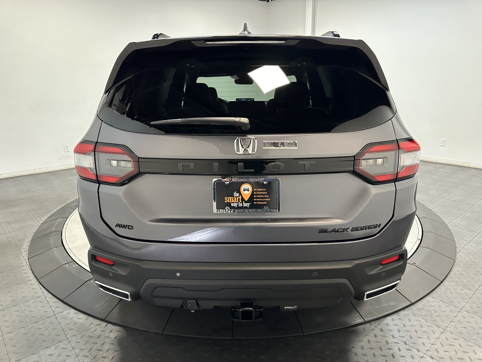 2025 Honda Pilot Black Edition 7